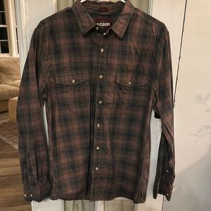 Men’s Alesbury button down top